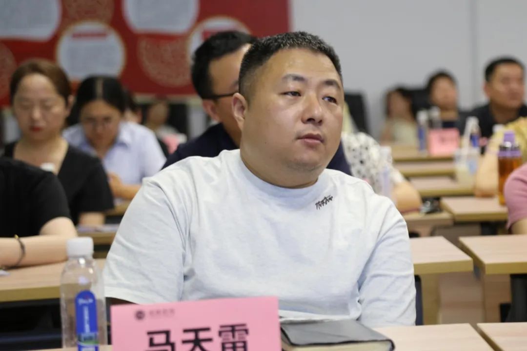 6892e35f96651.jpg 640.jpg